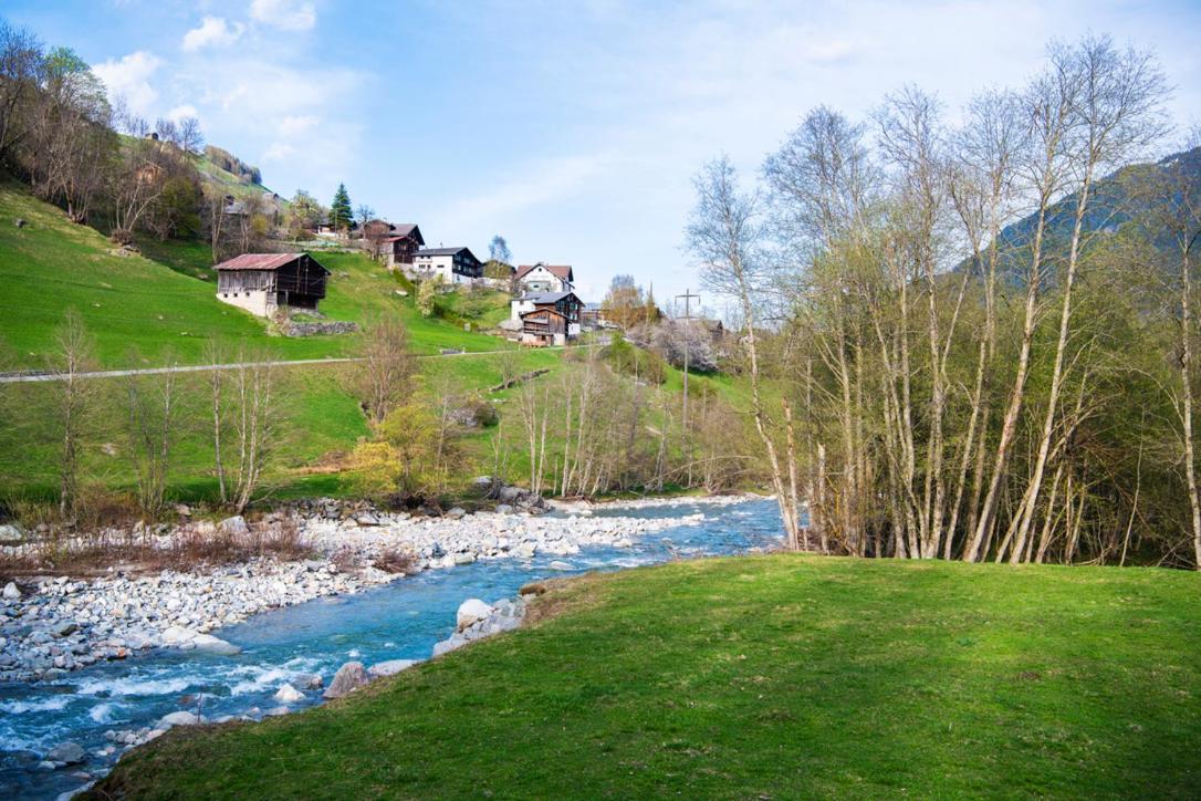 Casa Pasch - Boutique Bed And Breakfast In Cumpadials Sumvitg Zewnętrze zdjęcie